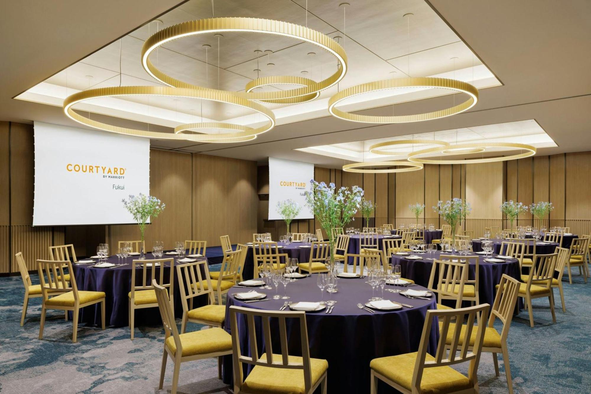 Hotel Courtyard By Marriott Fukui Esterno foto